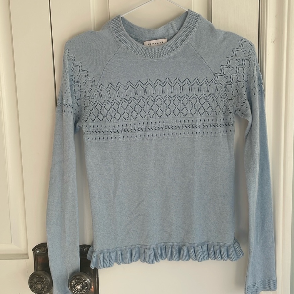 Gorgeous Topshop knit baby blue sweater, size 4, equivalent to XS